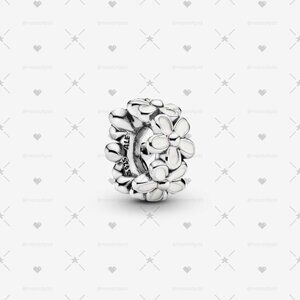 Pandora White Daisy Flower Spacer Charm